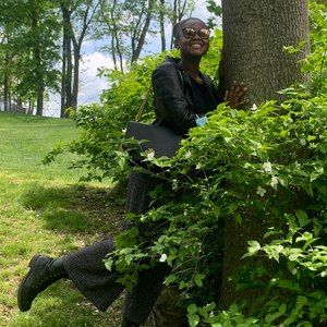 Meet your Posher, Sade